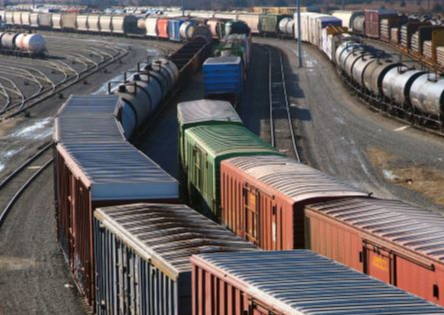 What are the advantages of unit train operations? - image 1