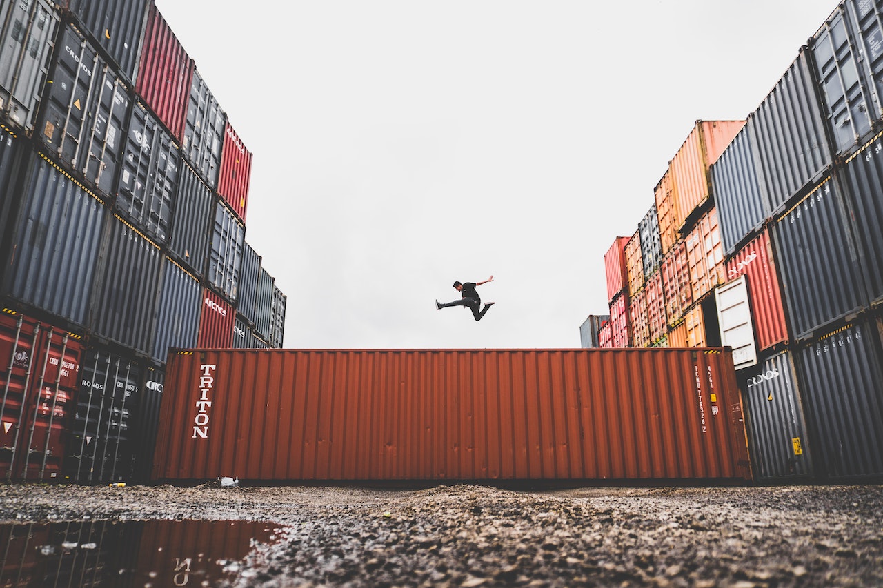 Thinking “Outside the Box” in Freight Logistics - image 1